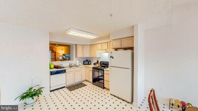 3639 Derby Shire Cir, Windsor Mill, MD 21244 - photo 7