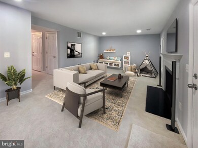 8010 Rachelle Place, Vienna, VA 22182 - photo 5