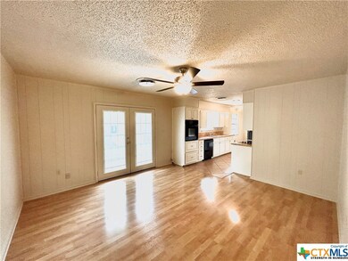 714 Ridge St, Copperas Cove, TX 76522 - photo 4