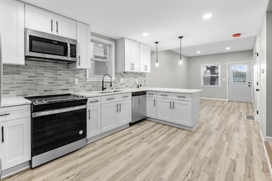 2774 N 7th St, Milwaukee, WI 53212 - photo 7