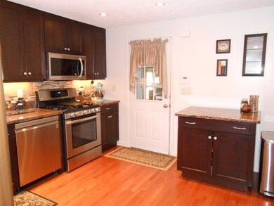 14 Starling Way, Leominster, MA 01453 - photo 3