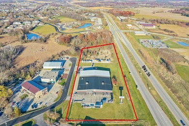 29131 Evergreen Dr, Waterford, WI 53185 - photo 2