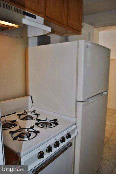 8809 Plymouth St unit 1, Silver Spring, MD 20901 - photo 2
