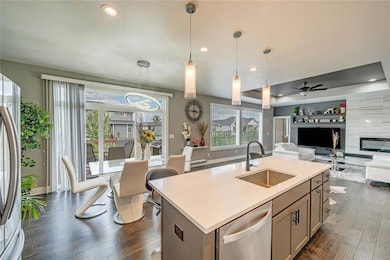 855 NE Bobcat Dr, Waukee, IA 50263 - photo 3