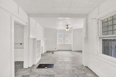 2428 Gold Ave, El Paso, TX 79930 - photo 7