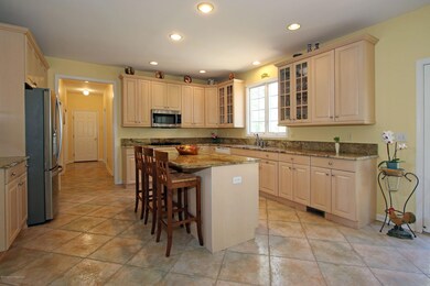 Gourmet kitchen