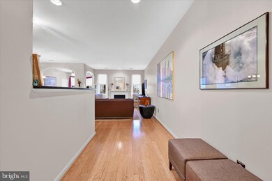 5006 Hollington Dr unit 204, Owings Mills, MD 21117 - photo 5