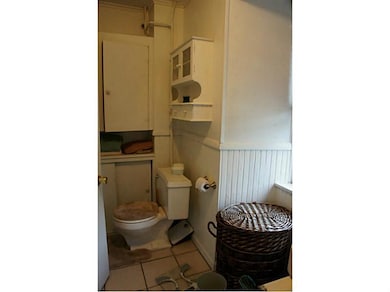 34 Whipple Ave unit 1 Front, Smithfield, RI 02917 - photo 5