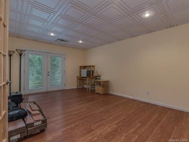 130 Serenity Cir, Hendersonville, NC 28792 - photo 4