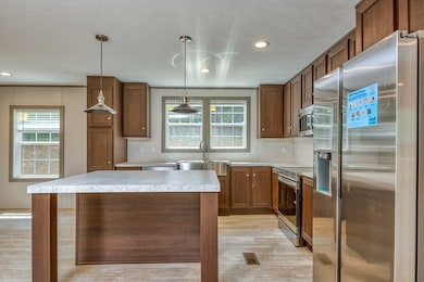 8492 Reedy Creek Rd, Bristol, VA 24202 - photo 7