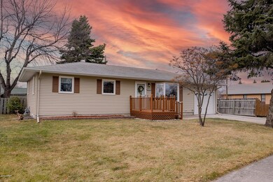 1702 S 17th St, Grand Forks, ND 58201 - photo 3