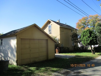 211 Franklin St, Piqua, OH 45356 - photo 4