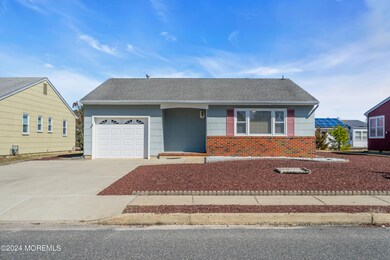 12 Whitmore Dr, Toms River, NJ 08757 - photo 3