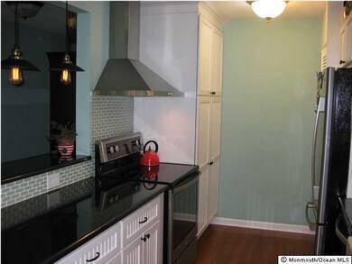 200 Portland Rd unit B14, Highlands, NJ 07732 - photo 4