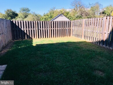 64 Lieutenant Ct, Bunker Hill, WV 25413 - photo 4