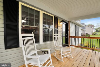 843 W 15th St, Front Royal, VA 22630 - photo 4