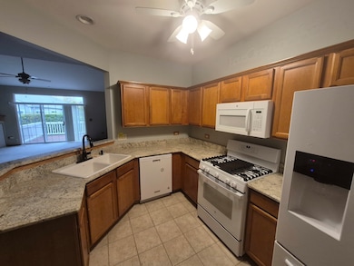 1622 Captiva Dr, Aurora, IL 60504 - photo 2