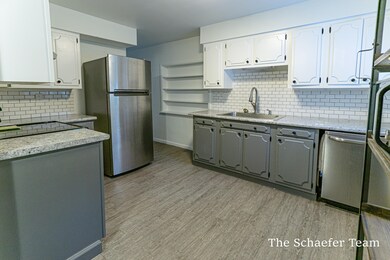 502 N Hudson St SE, Lowell, MI 49331 - photo 3