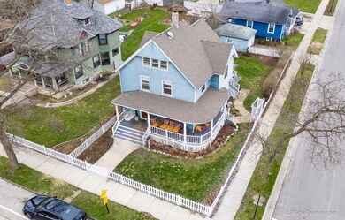 603 Douglas Ave, Elgin, IL 60120 - photo 2