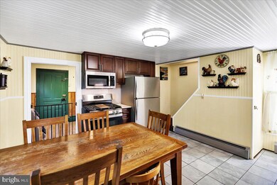 2839 Kutztown Rd, Reading, PA 19605 - photo 4