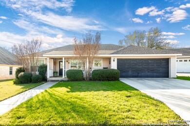 229 Green Oaks Loop, Fredericksburg, TX 78624 - photo 2