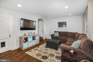 6 Edgewood Rd, Broomall, PA 19008 - photo 5