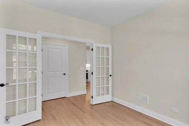 8028 Bradley Dr, Tinley Park, IL 60487 - photo 4