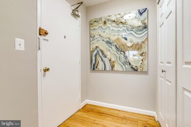 The Cavendish unit 608, Arlington, VA 22202 - photo 3