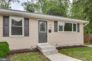 754 Maple Rd, Woodbury, NJ 08096 - photo 3