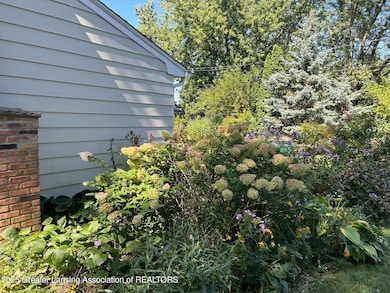 4344 Willesdon Ave, Holt, MI 48842 - photo 4