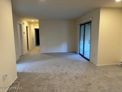 41 Meadow Green Cir unit K, Manalapan, NJ 07726 - photo 5