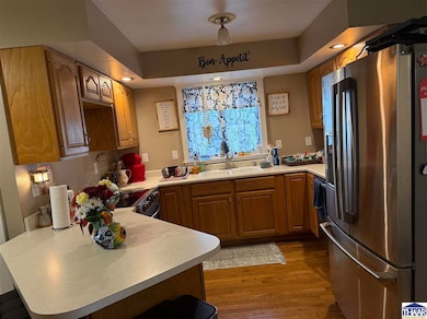 230 W Broadway St, Shelburn, IN 47879 - photo 7