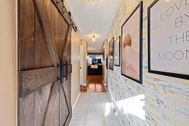 3140 Palomar Ave, Columbus, OH 43231 - photo 4