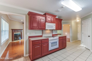 13699 Hidden Oaks Dr, Gulfport, MS 39503 - photo 3