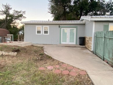 301 E 6th St, Hugoton, KS 67951 - photo 6