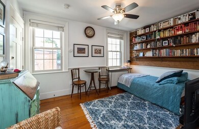 8 Brown St unit 5, Salem, MA 01970 - photo 4