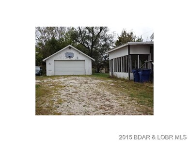 Detached Garage