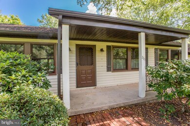 235 N Shady Retreat Rd, Doylestown, PA 18901 - photo 4