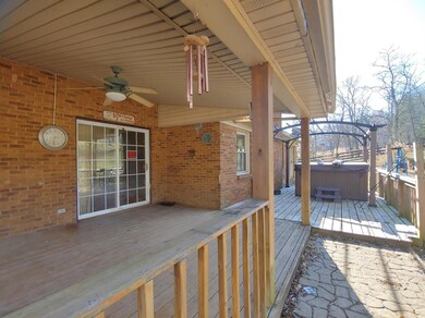 1260 Corman Ln, Nicholasville, KY 40356 - photo 4