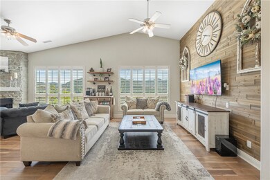 30440 Sparkle Dr, Canyon Lake, CA 92587 - photo 4