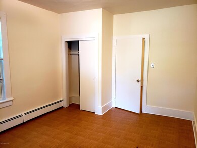 556 N 5th St unit 1, Stroudsburg, PA 18360 - photo 5