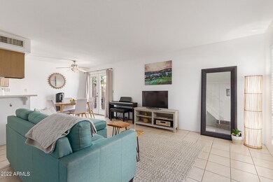 10438 N 11th Place unit 2, Phoenix, AZ 85020 - photo 6