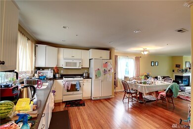 7405 Beverly Ln unit 201, Everett, WA 98203 - photo 4