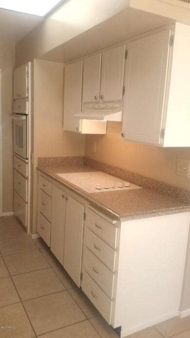 Kitchen w/granite and updated appliances