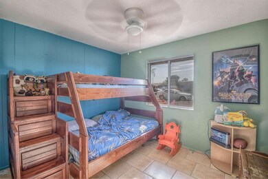 Bedroom_2.jpg