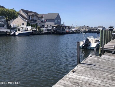 17 Curaco Ave, Toms River, NJ 08753 - photo 2