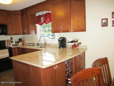 Ash Ave 2917 -b Updated Kitchen (8)