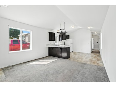 1530 Tamarack St unit 11 St, Sweet Home, OR 97386 - photo 6