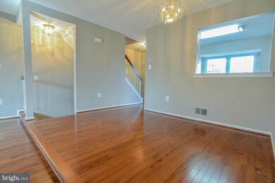 13989 Gunners Place, Centreville, VA 20121 - photo 7