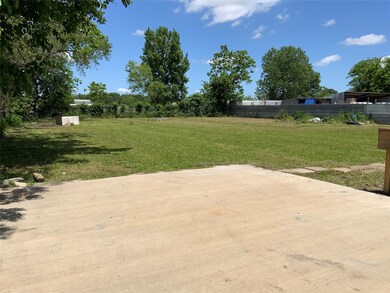 7001 Griffin Ln, Pearland, TX 77584 - photo 5